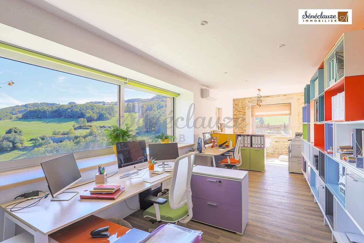 Maison à SAINT-MARTIN-EN-HAUT