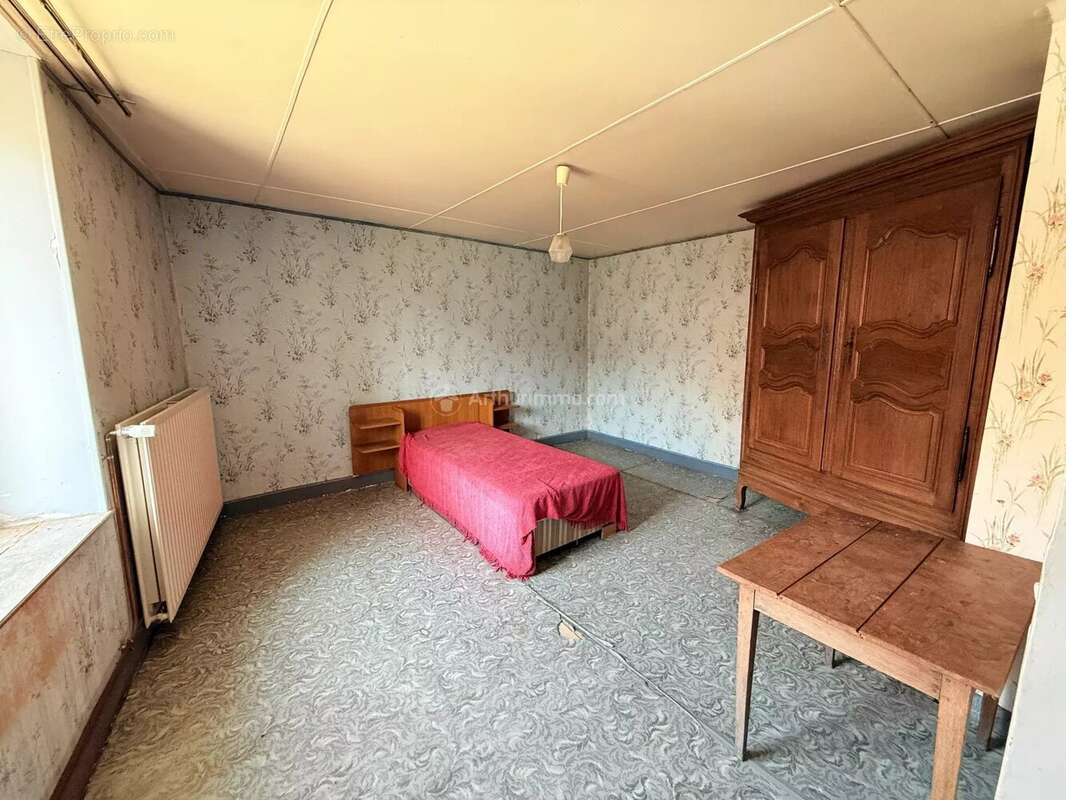 Maison à CHALVRAINES