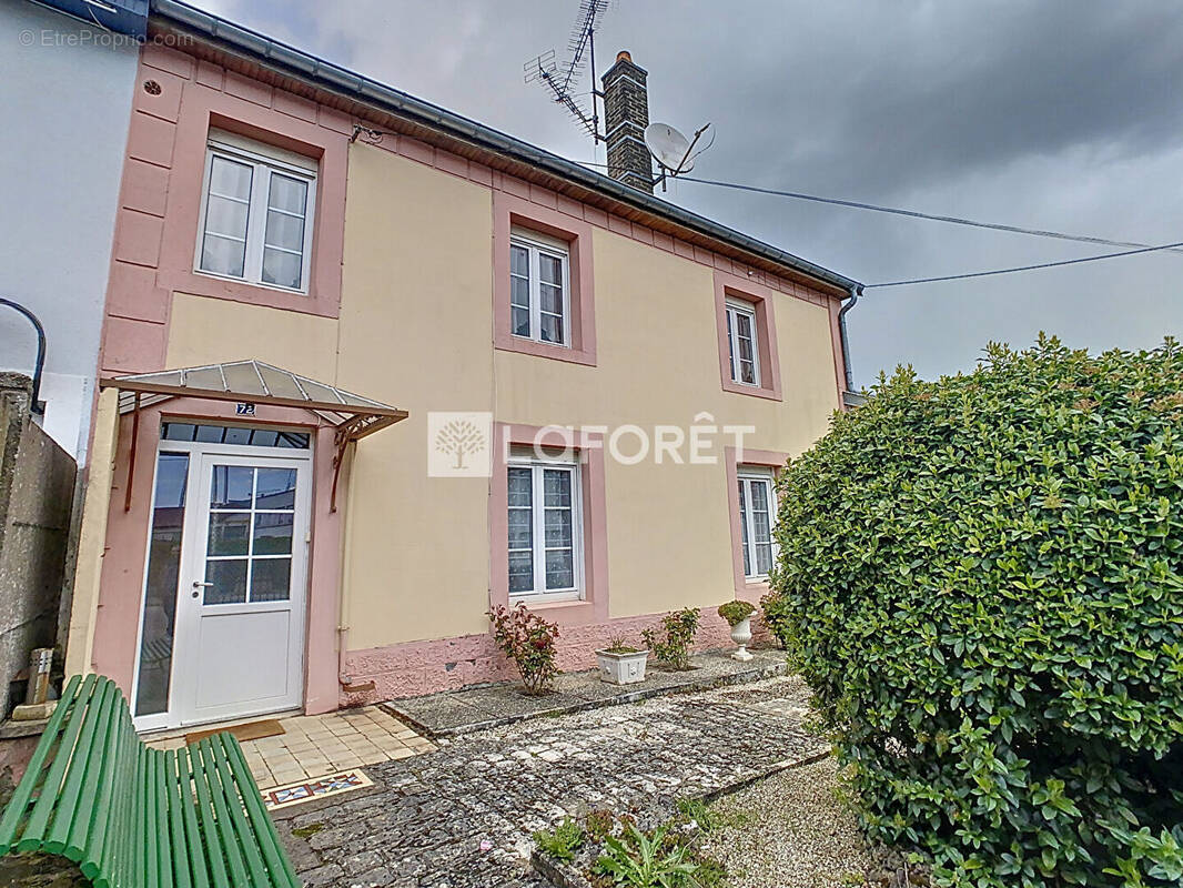 Appartement à NEUFCHATEAU