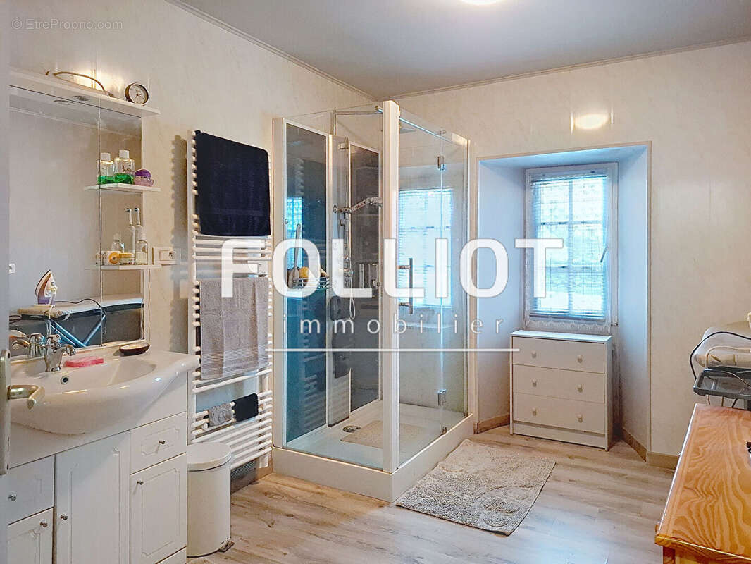 Maison à LA HAYE-DU-PUITS