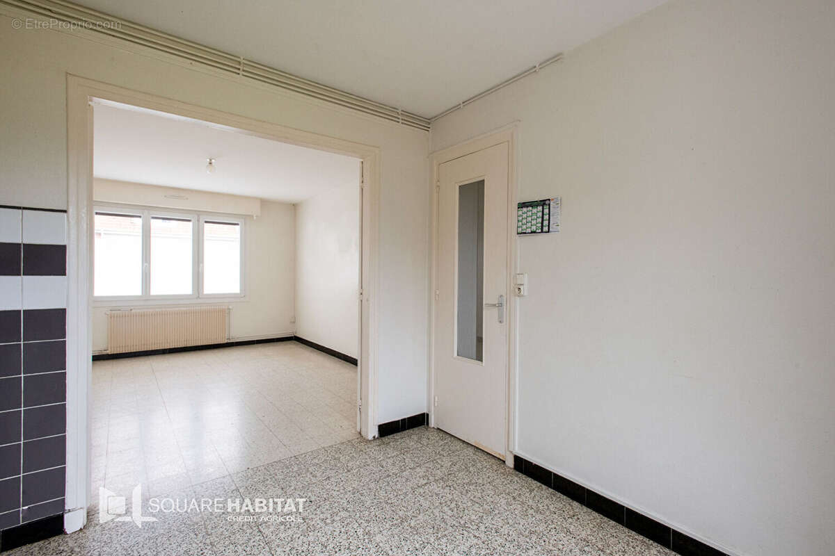 Maison à SAINT-MARTIN-BOULOGNE