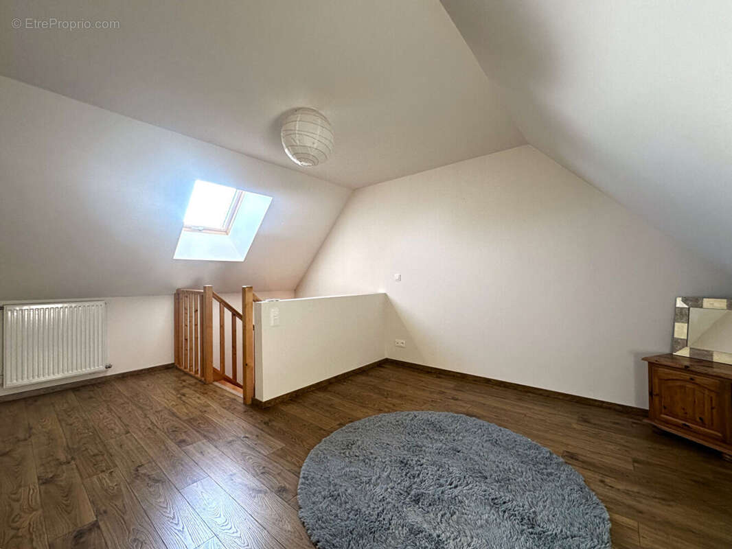 Maison à COURVILLE-SUR-EURE