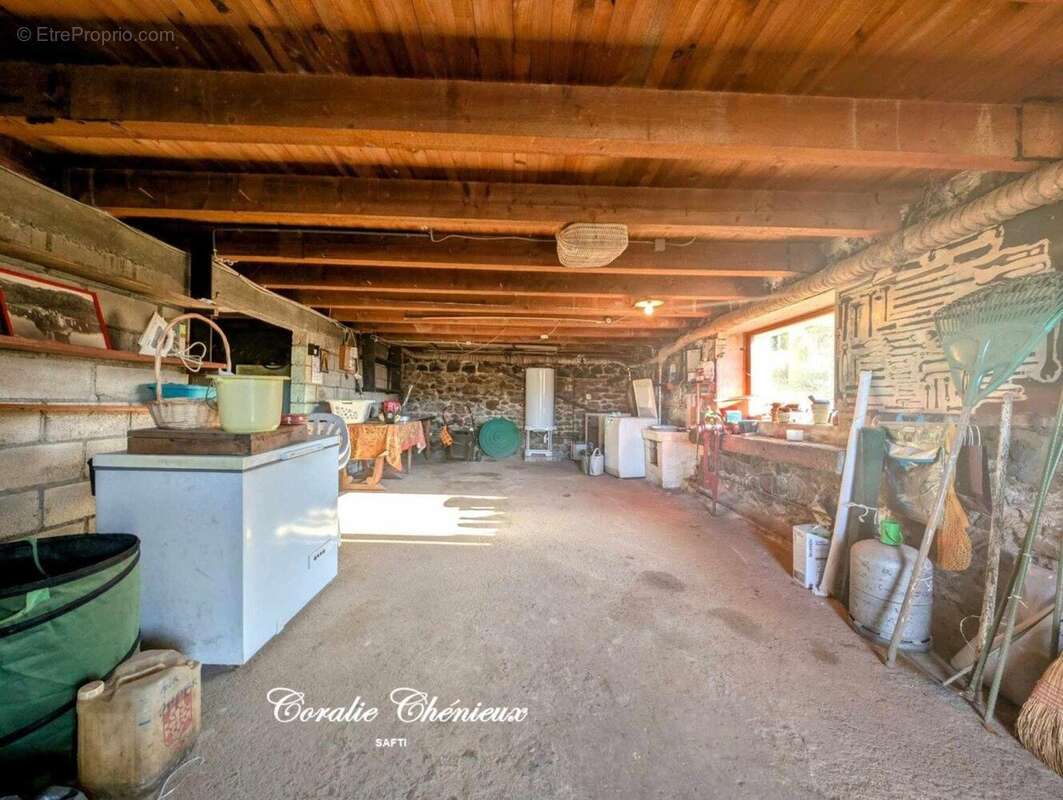 Photo 6 - Maison à YDES