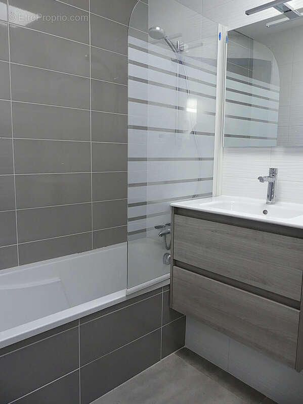 Maison à SAINTE-FLORENCE