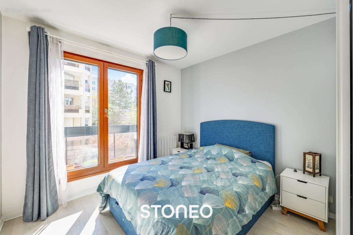 Appartement à ISSY-LES-MOULINEAUX