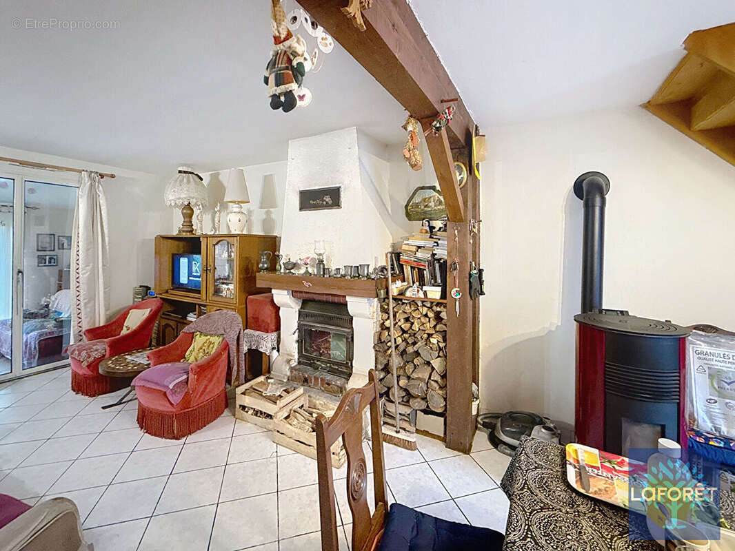 Maison à BERNAY