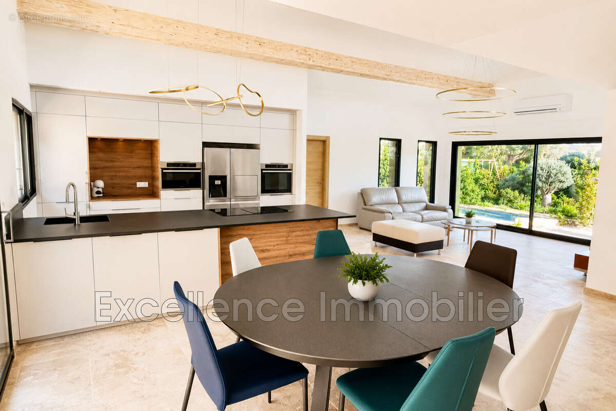 Maison 126 m² à Sainte-Maxime  - photo 5