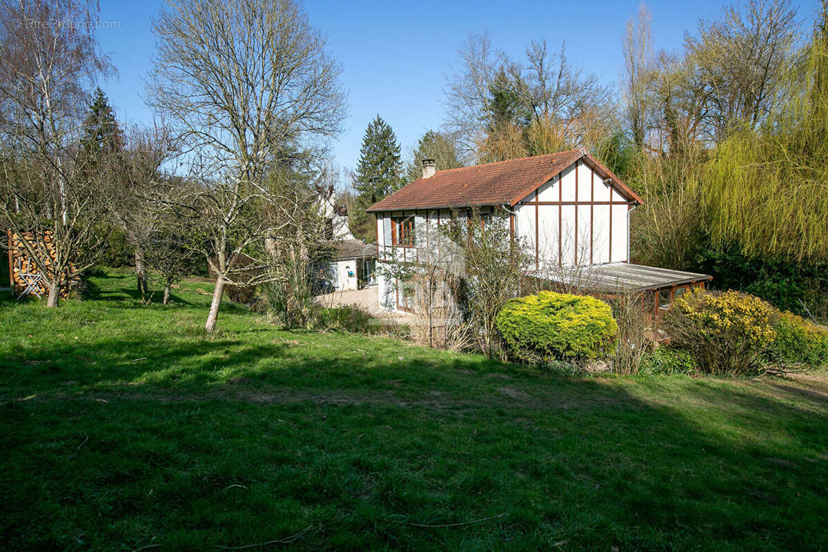 Maison à MONTAINVILLE