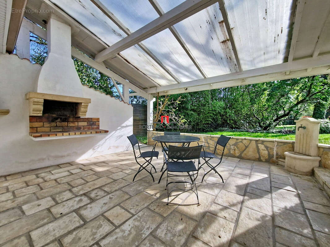 Maison à SAINTE-EULALIE