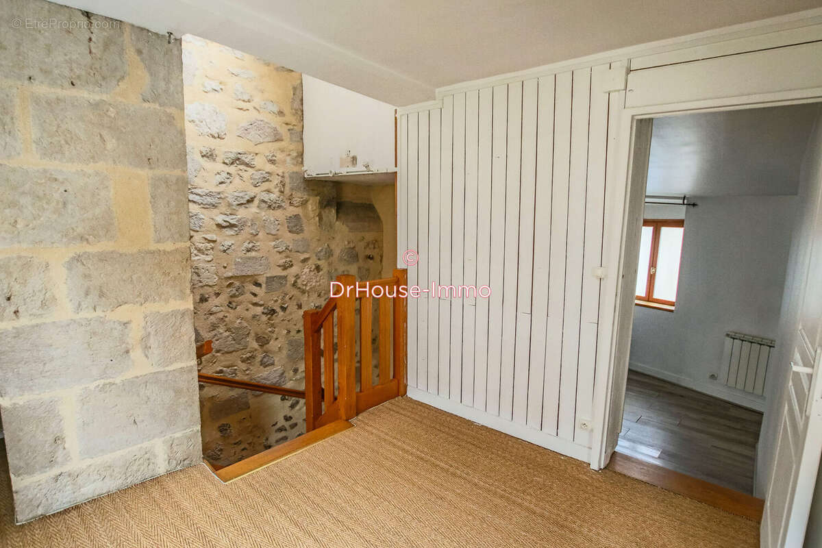 Commerce à BONNEVAL