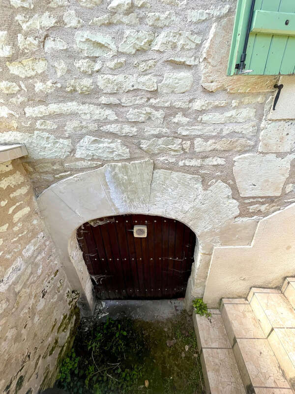Maison à MIREBEAU