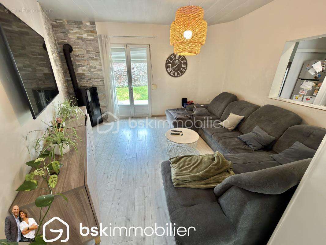 Maison à MONTIGNY-EN-GOHELLE