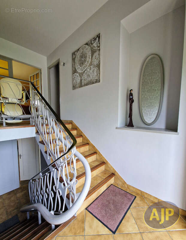 Maison à GORGES