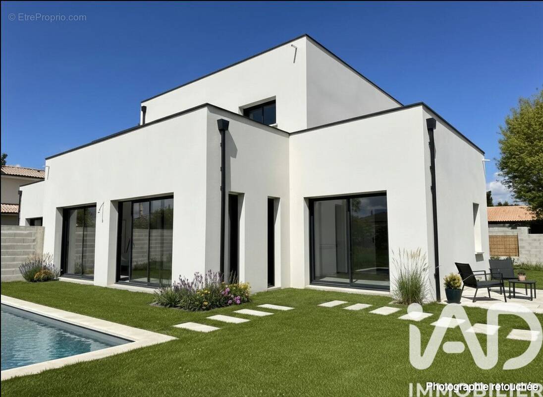 Photo 1 - Maison à MERIGNAC