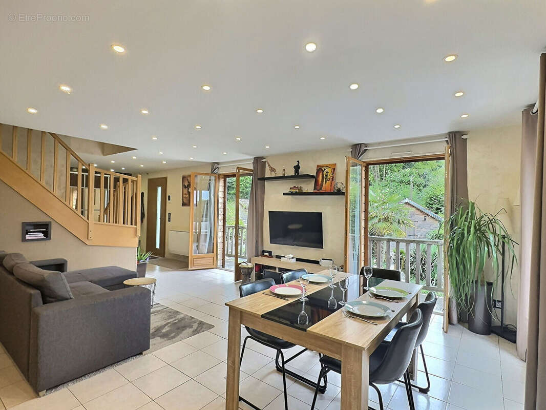 Maison à PIERREFITTE-EN-AUGE