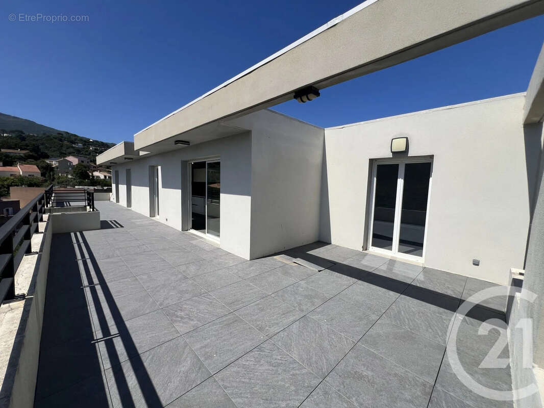 Appartement 105 m² à San-Martino-Di-Lota  - photo 5