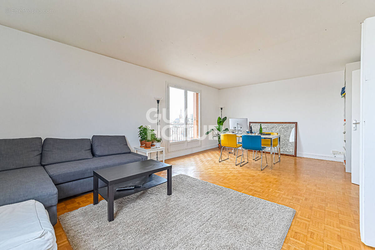Appartement 3 pièces 65 m² · à Paris-12e · 65 m² · 590 000 €