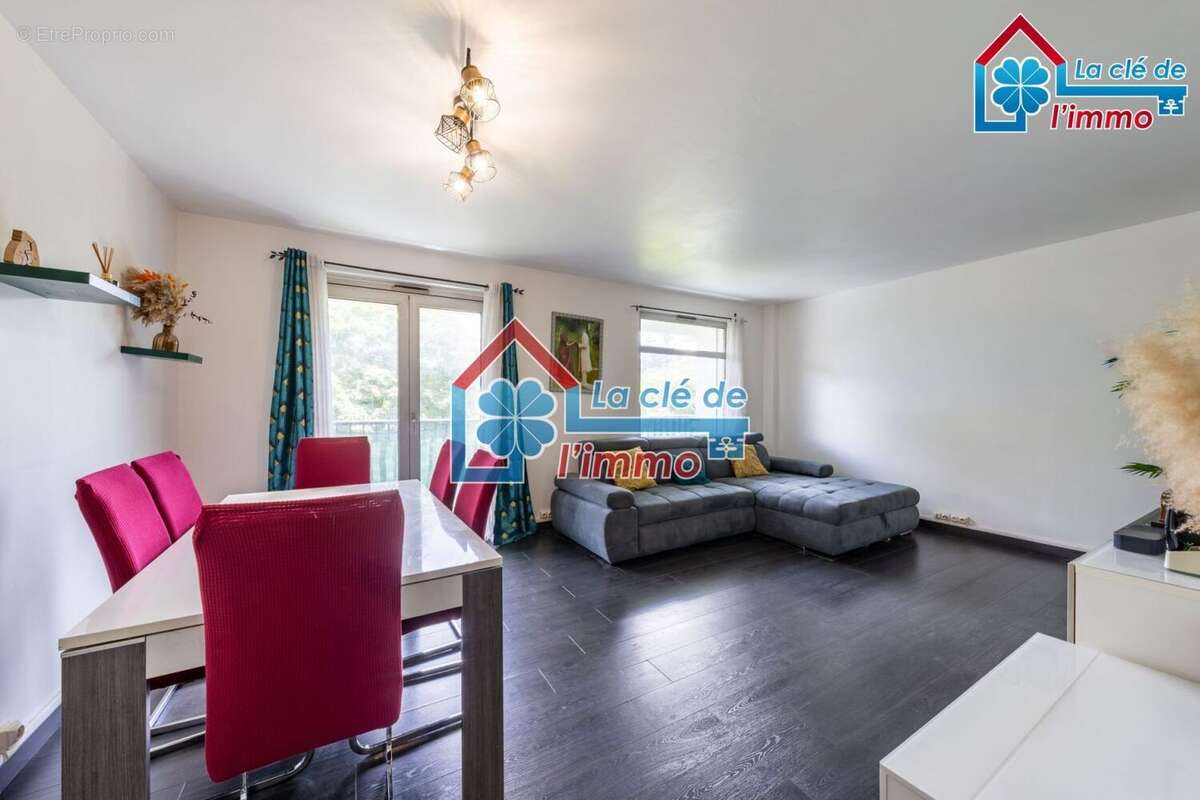 Appartement 2 chambres + balcon + cave - photo 2