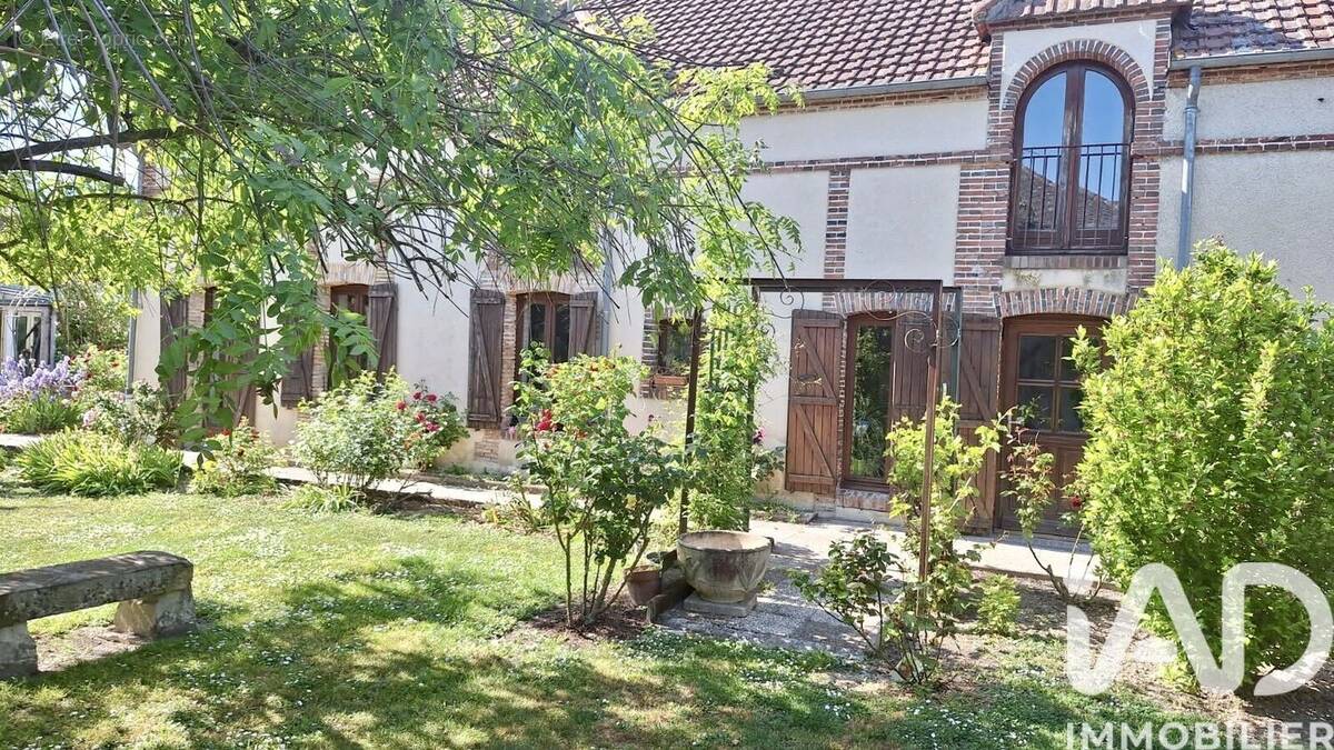 Photo 1 - Maison à BAGNEUX