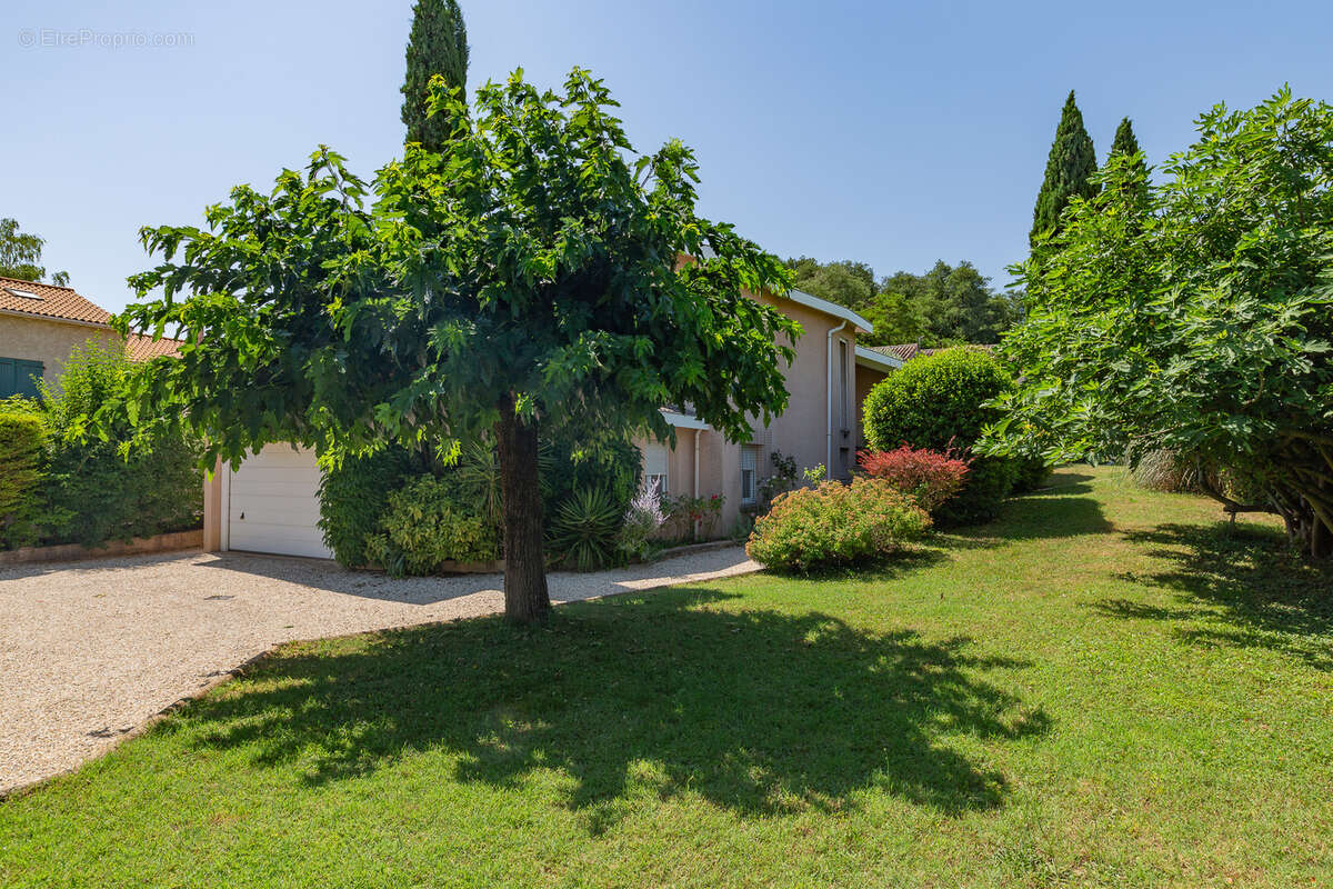 Maison à BEAUMONT-LES-VALENCE