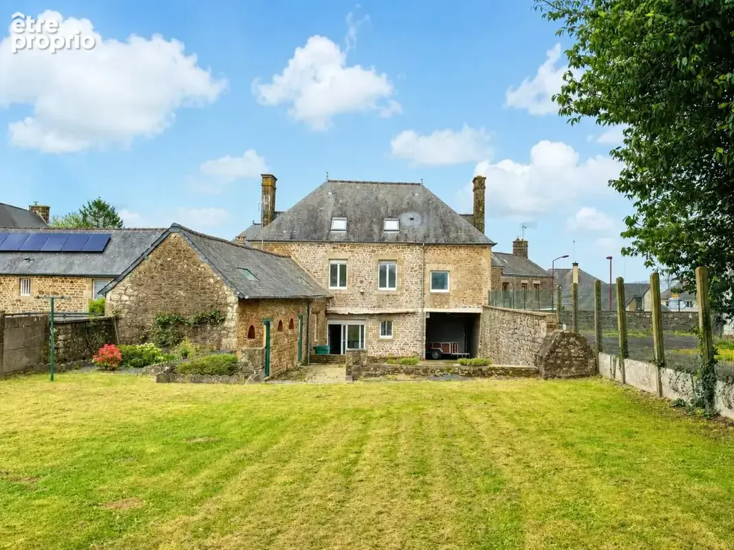 Maison à LARCHAMP
