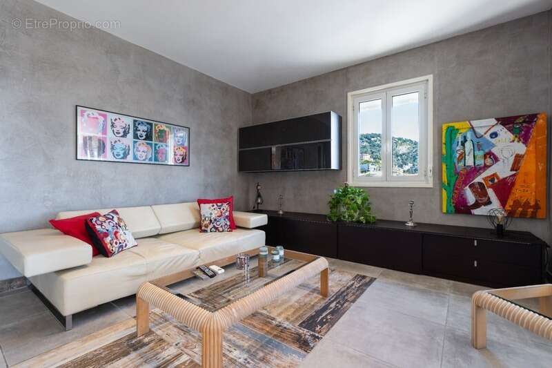 Appartement à VILLEFRANCHE-SUR-MER