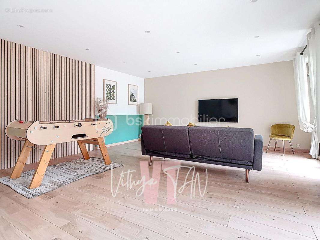 Appartement à CHAMPS-SUR-MARNE