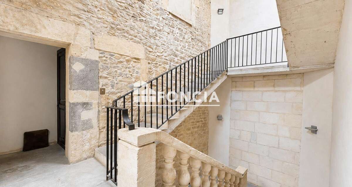 Appartement à NIMES