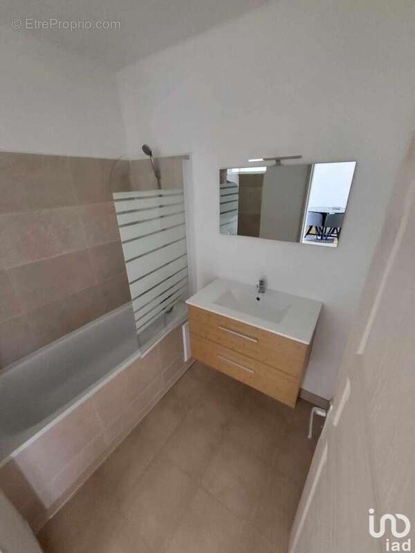 Photo 9 - Appartement à SAINT-DENIS