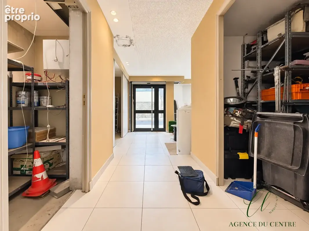Nice   pasteur : local commercial- 265 m2 - 6 parkings - photo 4