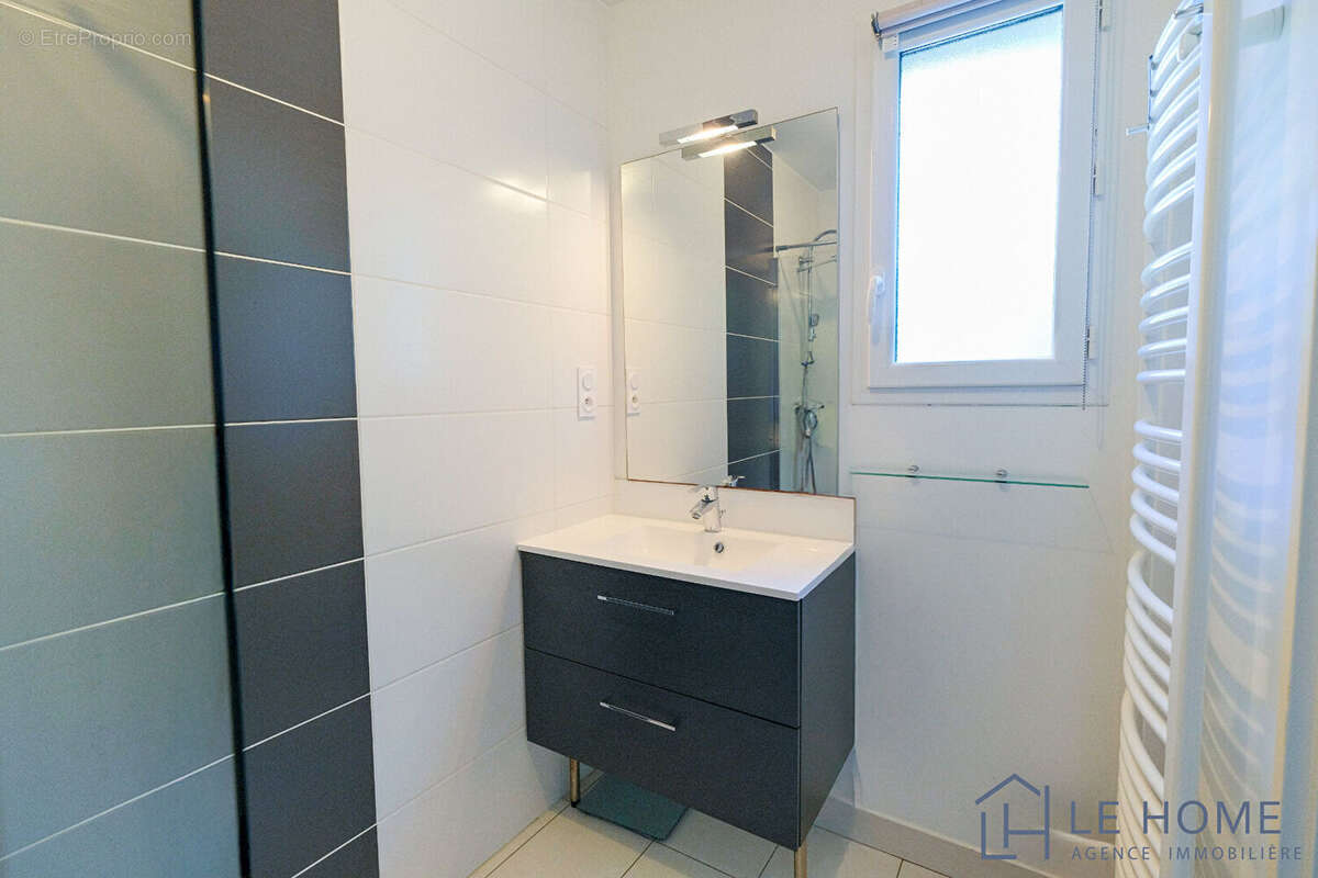 Maison à LYON-5E