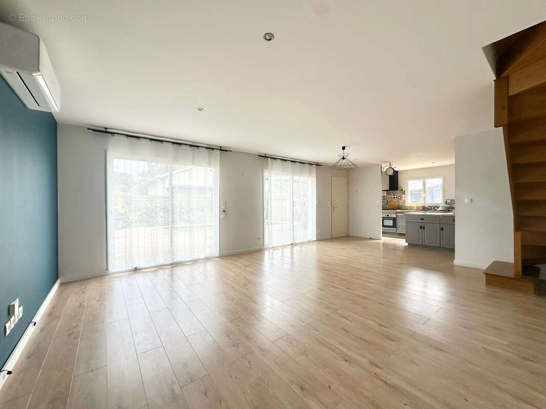 Maison à L&#039;ISLE-JOURDAIN