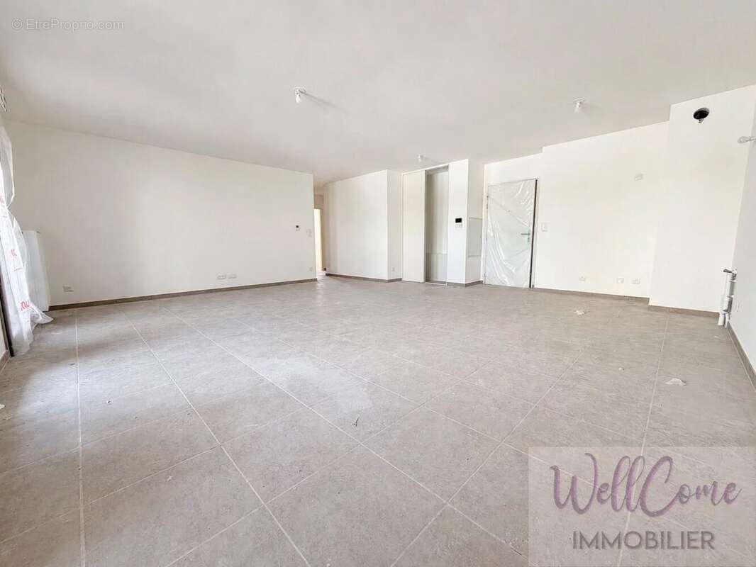 Appartement neuf T4 81m² côté Est à Annecy secteur Cran-Gevier ! - photo 4