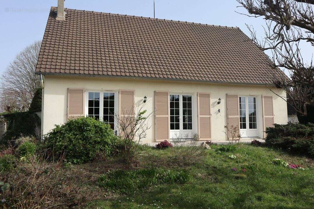 Maison à CEPOY