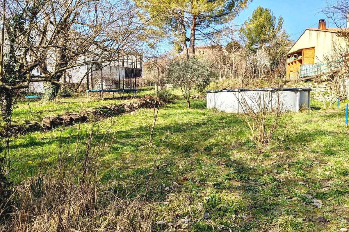 Terrain à FUVEAU