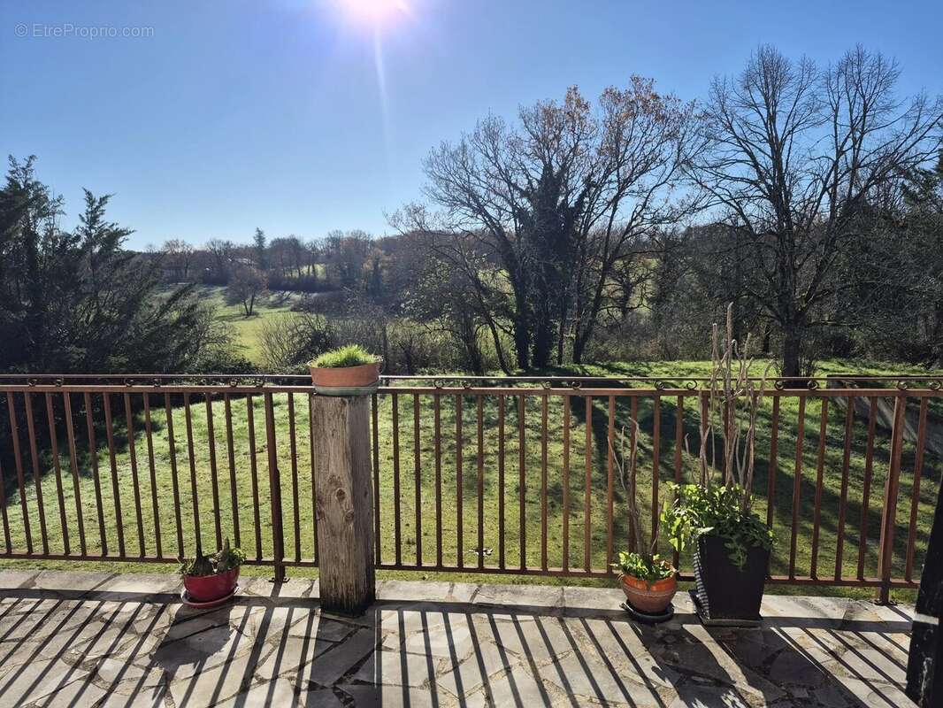 Maison à CRESSENSAC