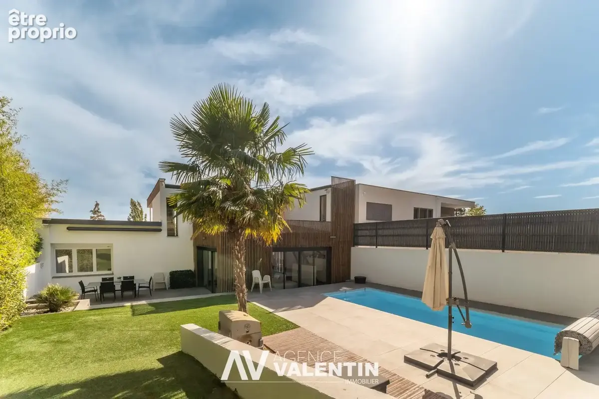Maison 10 pièces 190 m² à vendre à Scy-Chazelles (57160) - photo 2