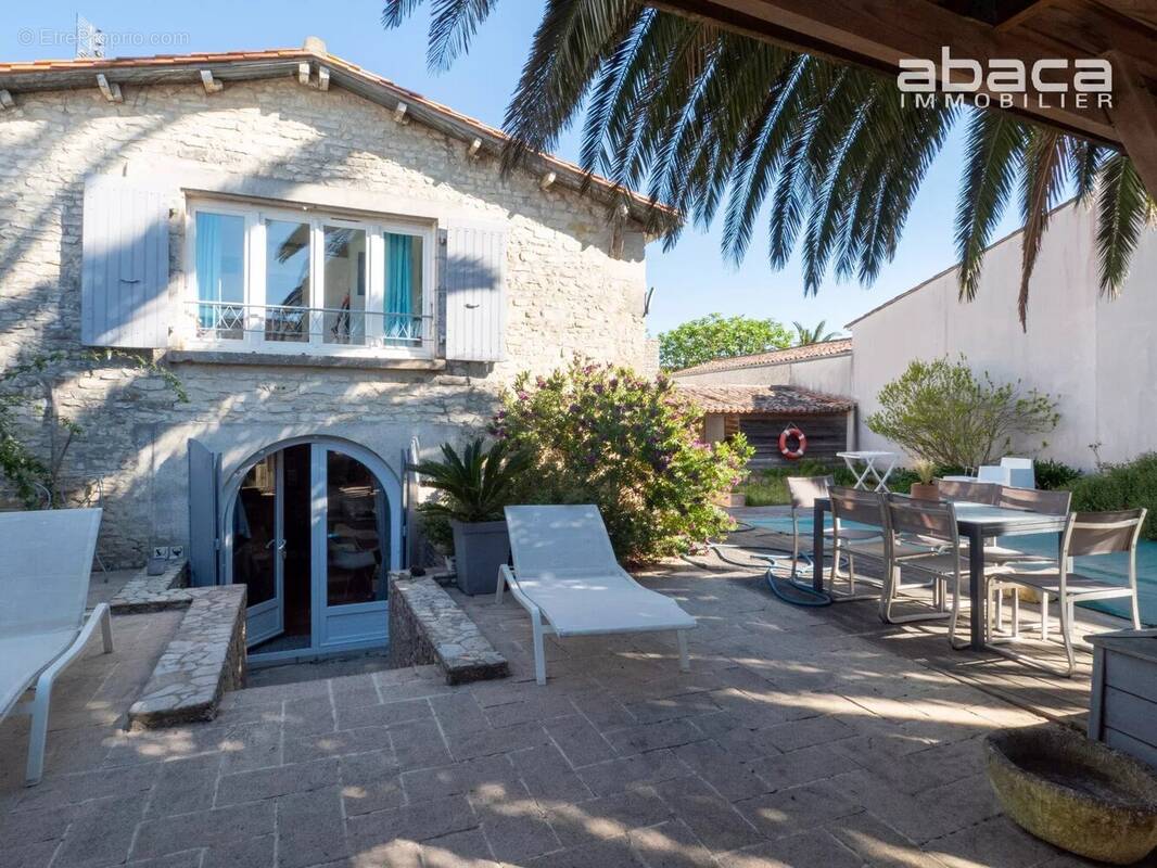 Maison à LE BOIS-PLAGE-EN-RE