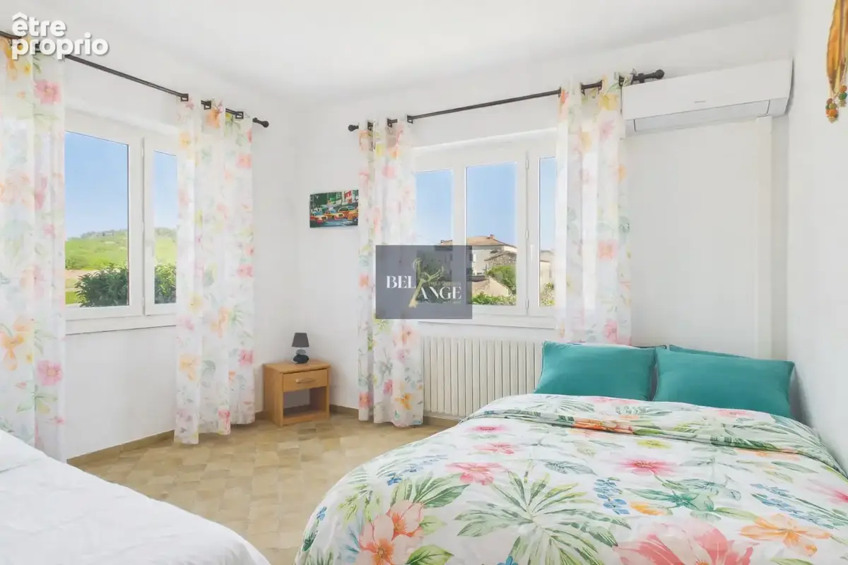 Maison de famille avec volume, lumière et potentiel - photo 15
