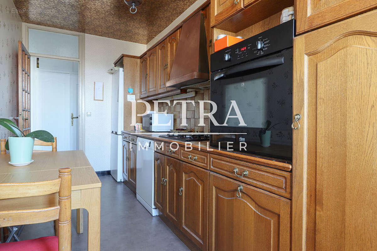 Appartement à FRESNES
