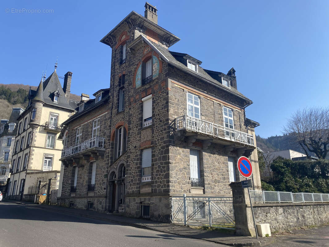 Maison à MONT-DORE