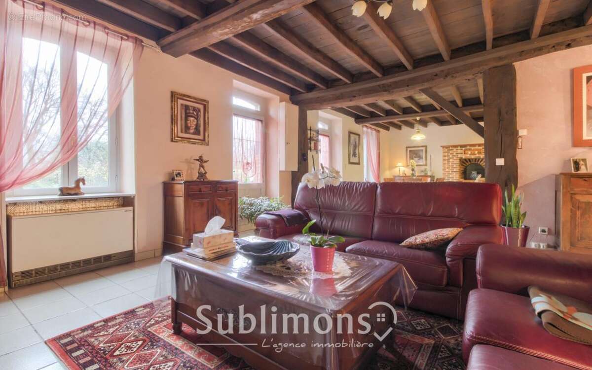 Maison à LA GACILLY