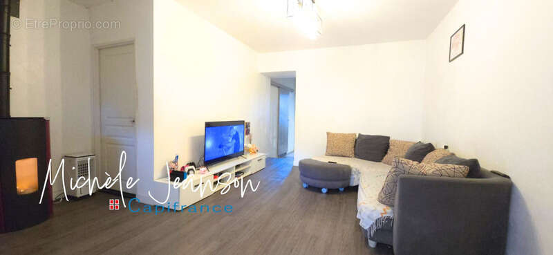 Maison à LA ROCHETTE