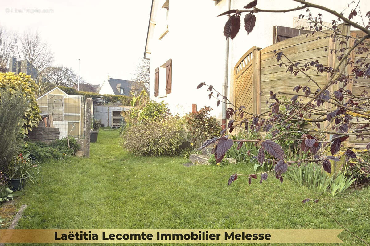 Maison à MELESSE