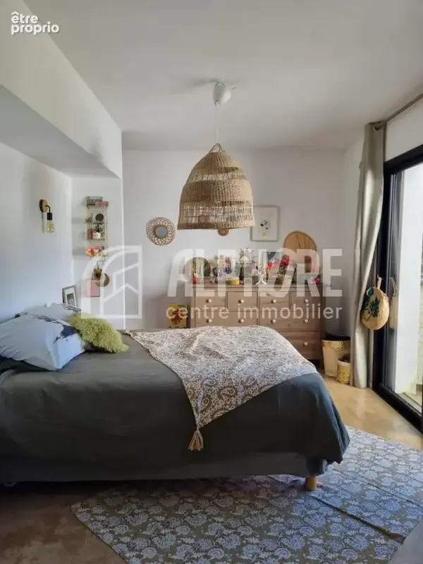 Maison contemporaine de 2017, 4 chambres , garage . - photo 7