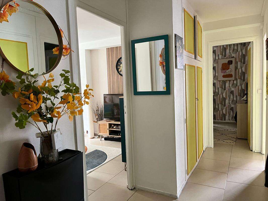 Appartement à HEROUVILLE-SAINT-CLAIR