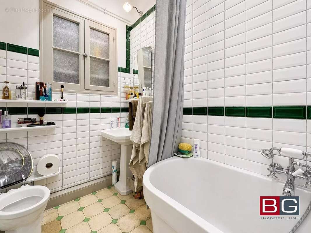 Appartement 3 pièces avec terrasse au centre d'Antibes - photo 7