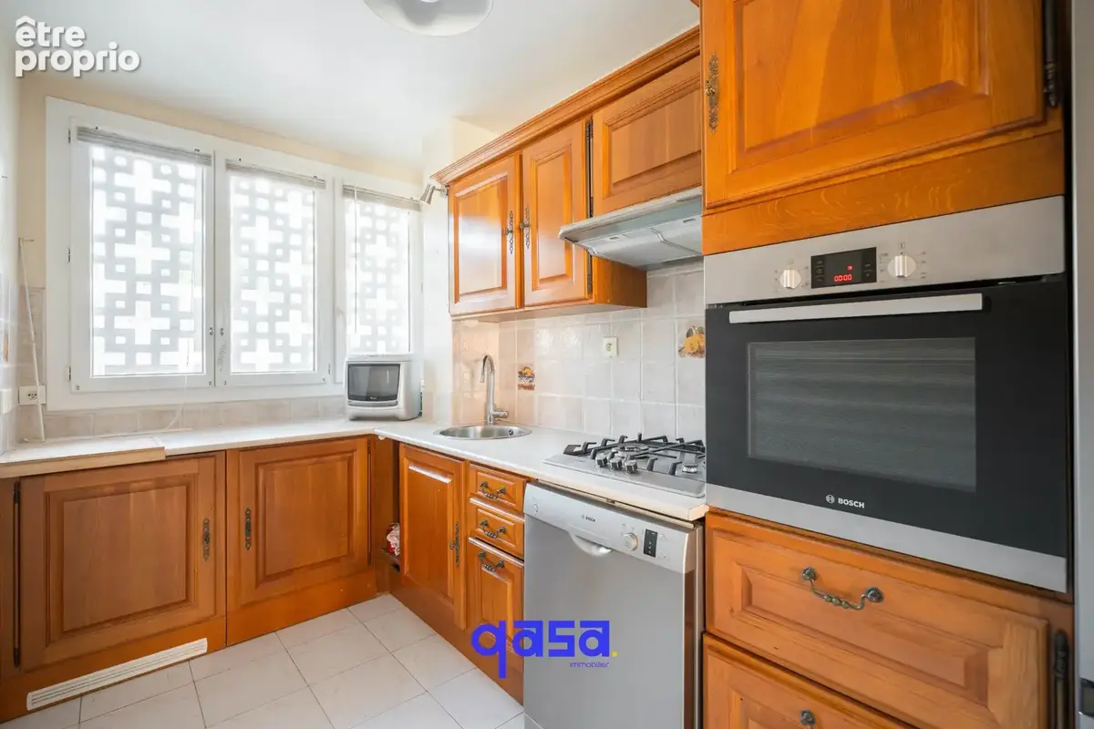Saint Victor 13007, Beau T3 avec extérieur. - photo 10