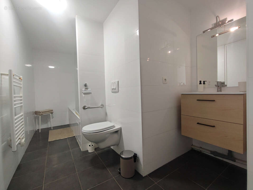 Appartement à CARRY-LE-ROUET