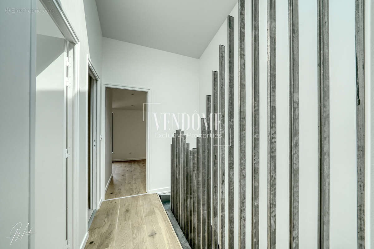 Appartement à SURESNES